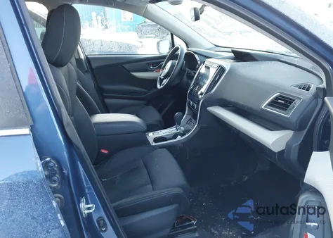 2020 Subaru Ascent Premium из США, поврежденный, VIN 4S4WMACD4L3472591